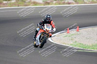 media/Apr-18-2025-TrackDaz (Fri) [[45f5874c44]]/B Group/Session 5 (Turns 5 and 6 - Inside)/